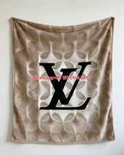 LV Monogram Flannel Blanket Luxury LV Logo Throw IMG_3291